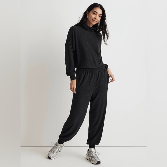 Madewell Brushed Jersey Jogger Pants - Picture 2 of 12